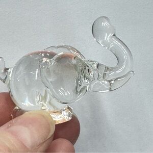 Clear Glass Elephant Figurine Handblown Trunk Up Good Luck EUC
